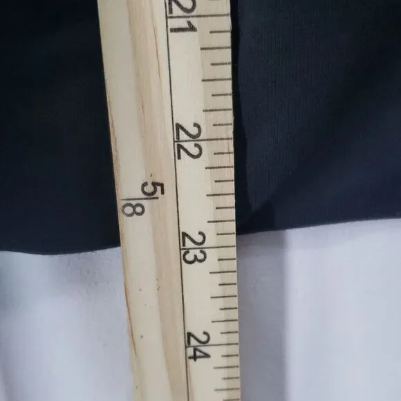 Nine West Black Knit top Medium cold Shoulder (AL) - Picture 6 of 8